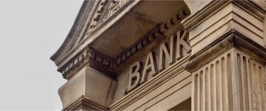 Traditional Banks